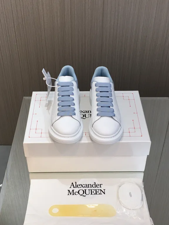 Alexander McQueen Shoe 